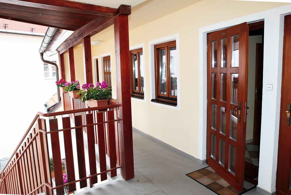 Hotel Pelikan Třeboň Eksteriør billede