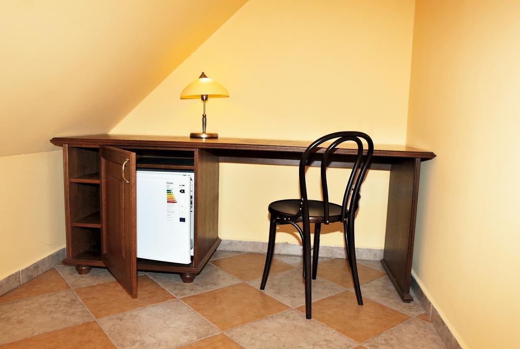 Hotel Pelikan Třeboň Eksteriør billede